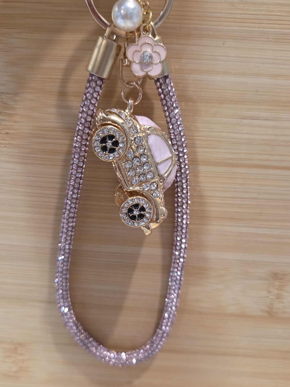 Luxury Rhinestone Pink Beetle Car KeychaiPink Crystal Car Charm Keyring Wristlet